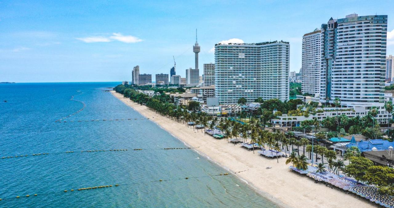 Happy Vikings - Beachfront Hotell Jomtien Beach Exteriör bild