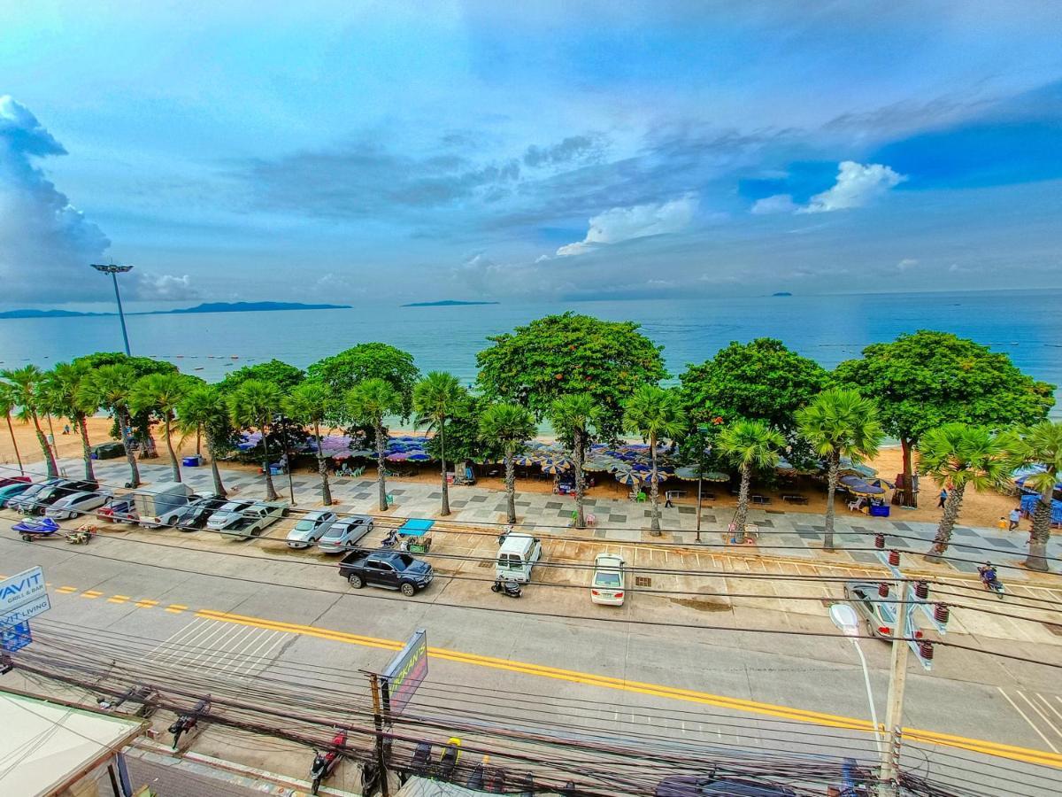 Happy Vikings - Beachfront Jomtien Beach Exteriör bild