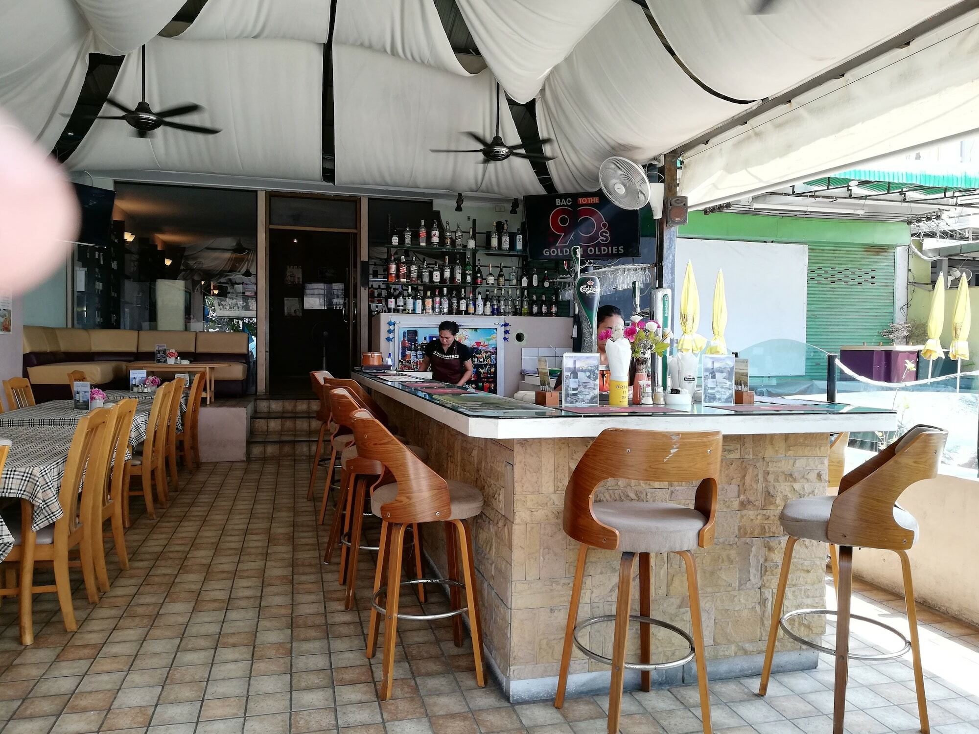 Happy Vikings - Beachfront Jomtien Beach Exteriör bild